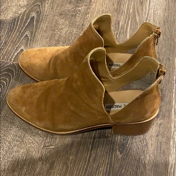 Steve Madden Raisie Booties - Picture 5 of 9